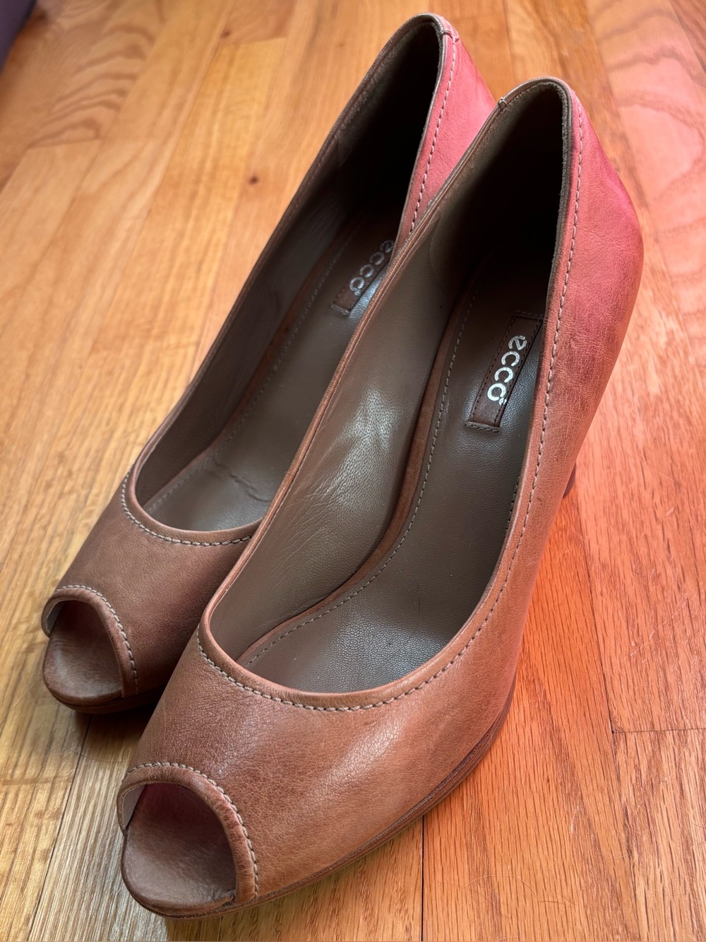 ECCO leather PEEP TOE Pumps 9.5 40 neutral tan CLASSIC heels